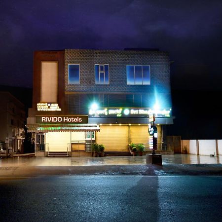 Hotel Bv Colours By Rivido, Begur Main Road บังกาลอร์ ภายนอก รูปภาพ