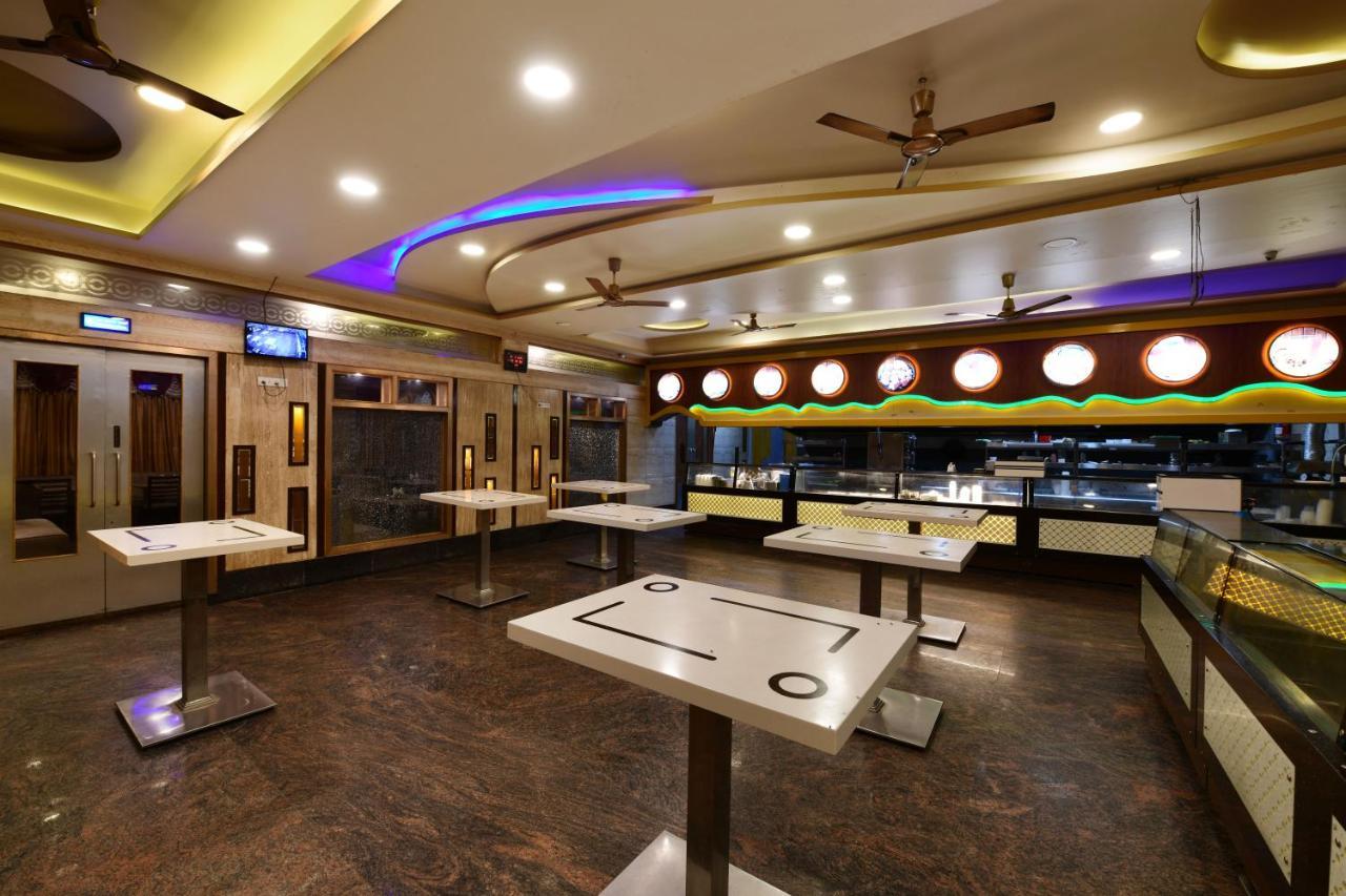 Hotel Bv Colours By Rivido, Begur Main Road บังกาลอร์ ภายนอก รูปภาพ