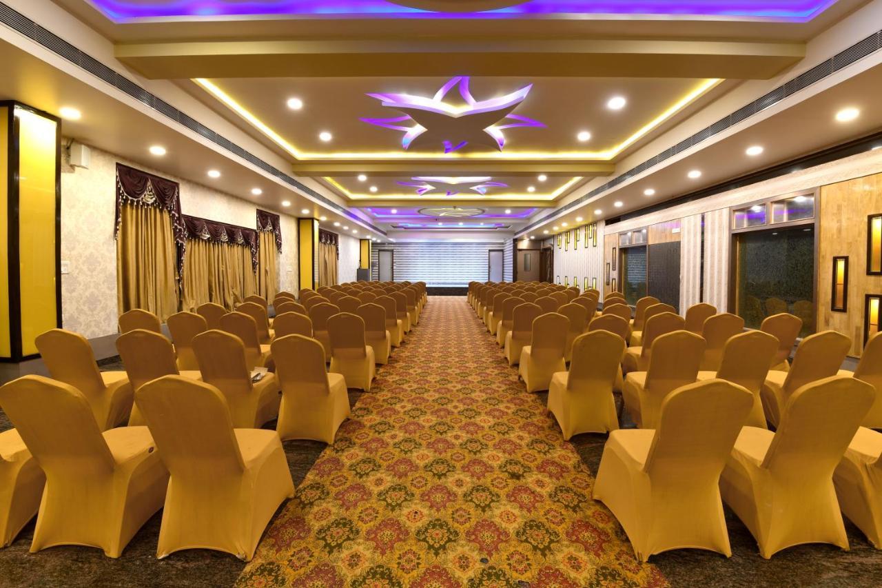 Hotel Bv Colours By Rivido, Begur Main Road บังกาลอร์ ภายนอก รูปภาพ