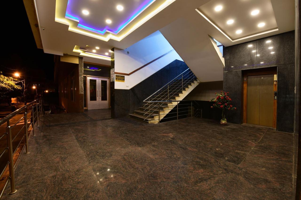 Hotel Bv Colours By Rivido, Begur Main Road บังกาลอร์ ภายนอก รูปภาพ